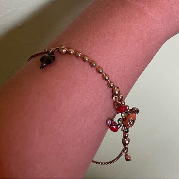 Adorable Betsey Johnson Gold and Red Crab Bracelet and Adjustable Ring - Picture 6 of 11